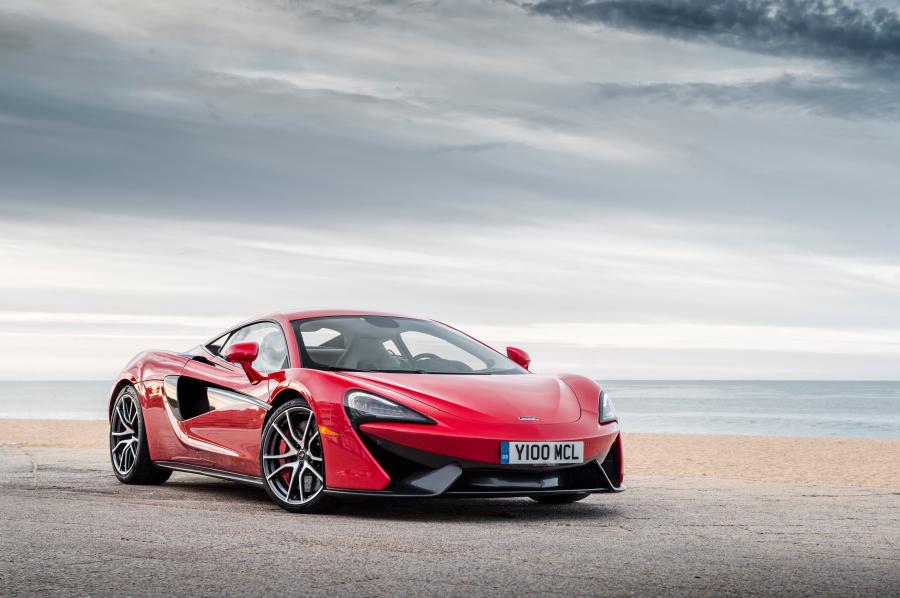 McLaren 570S Coupe 2015 года  (US) (фото 13 из 26)